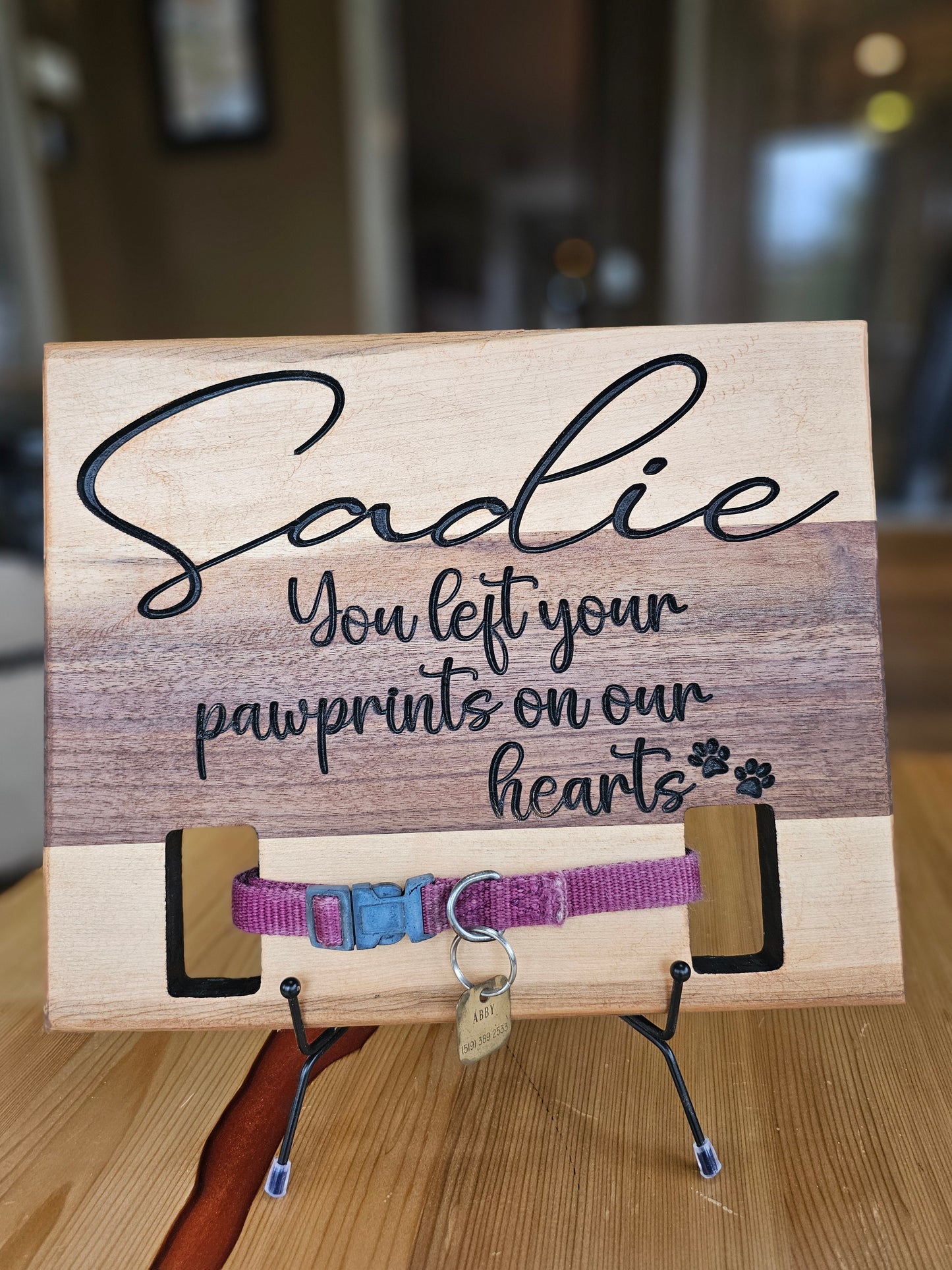 Wooden Collar Pet Memorial Plaque