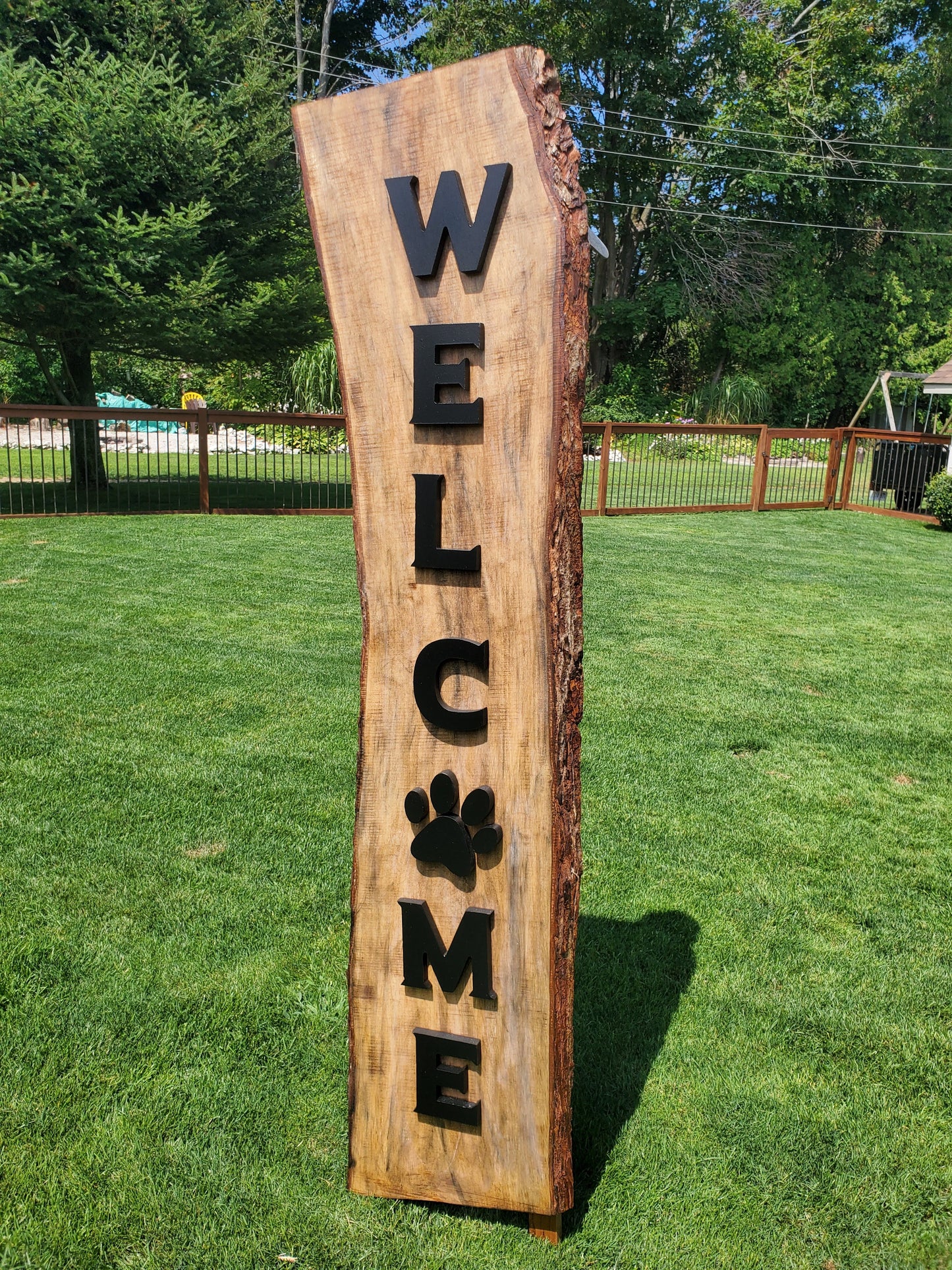 Live Edge Maple Welcome Sign with Paw